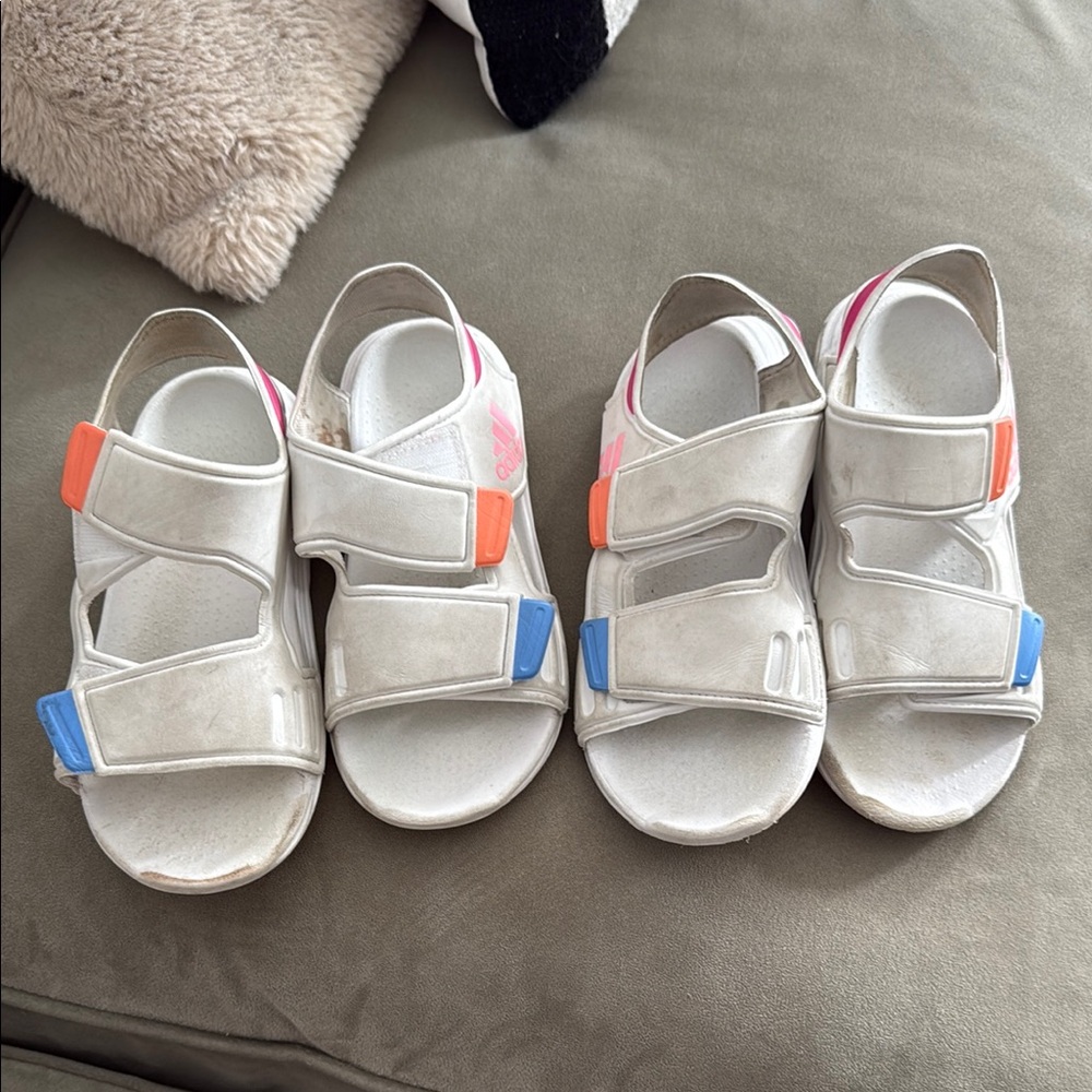 BUNDLE🔥 ADIDAS Kids Sandals with Colorful Straps